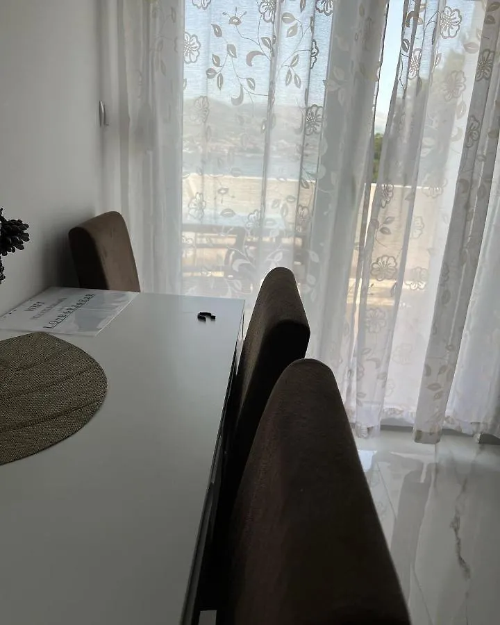 Apartment Julija Donji Okrug
