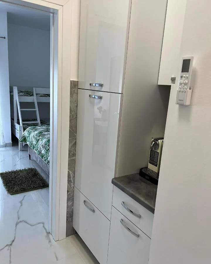 Apartment Julija Donji Okrug  0*, Donji Okrug (Ciovo)